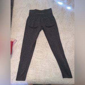 NVGTN Charcoal Leggings